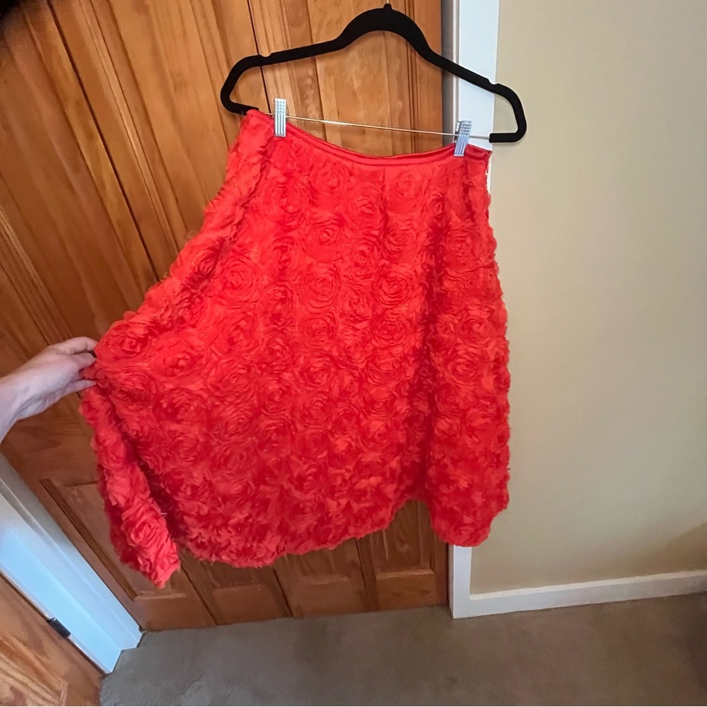 Zara Floral Textured Long Skirt Size Medium